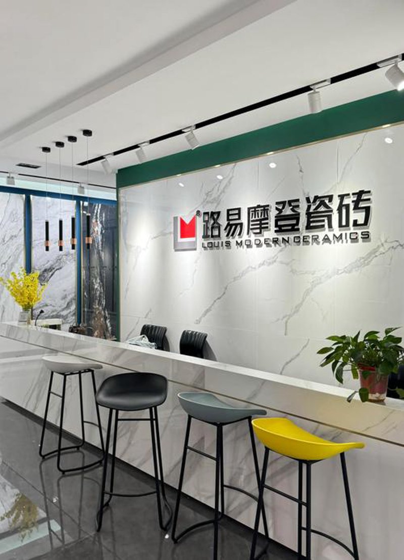 地砖墙砖：从设计到安装完美落地